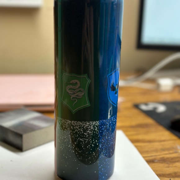 Hogwarts Houses Tumbler - Picture 3 of 3